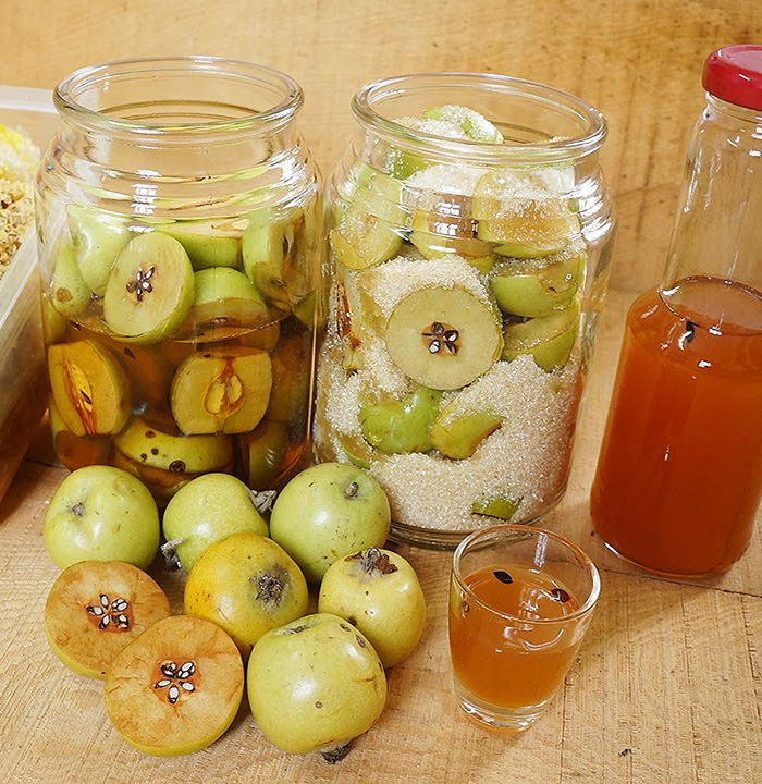 ngâm rượu táo mèo sạch