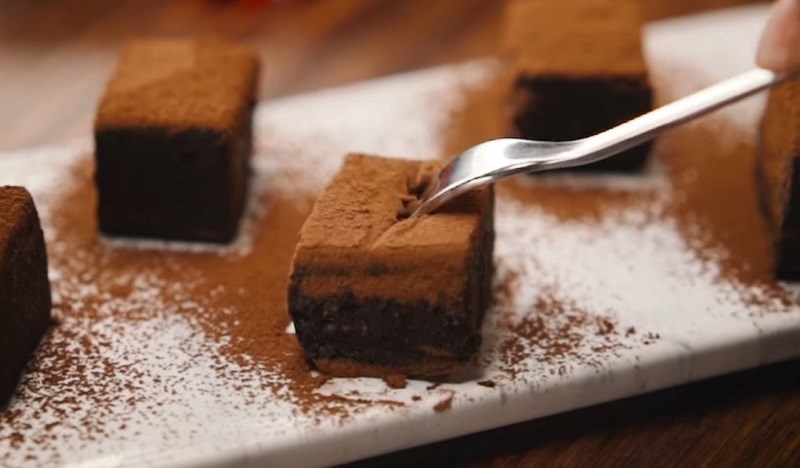 Bánh cacao socola tan chảy