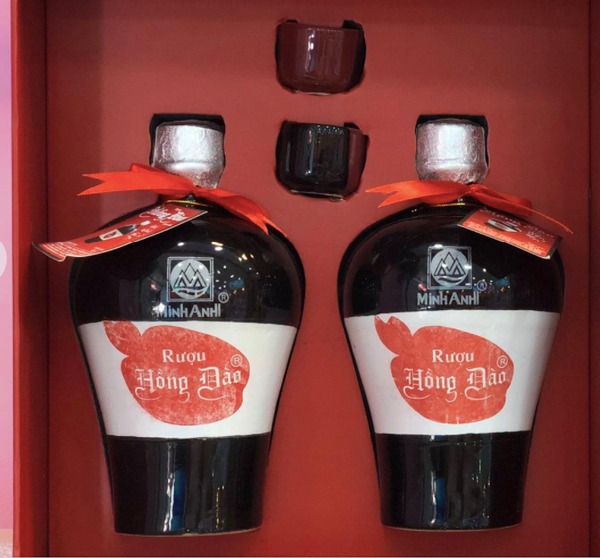 Địa chỉ bán rượu Hồng Đào bình 600ml