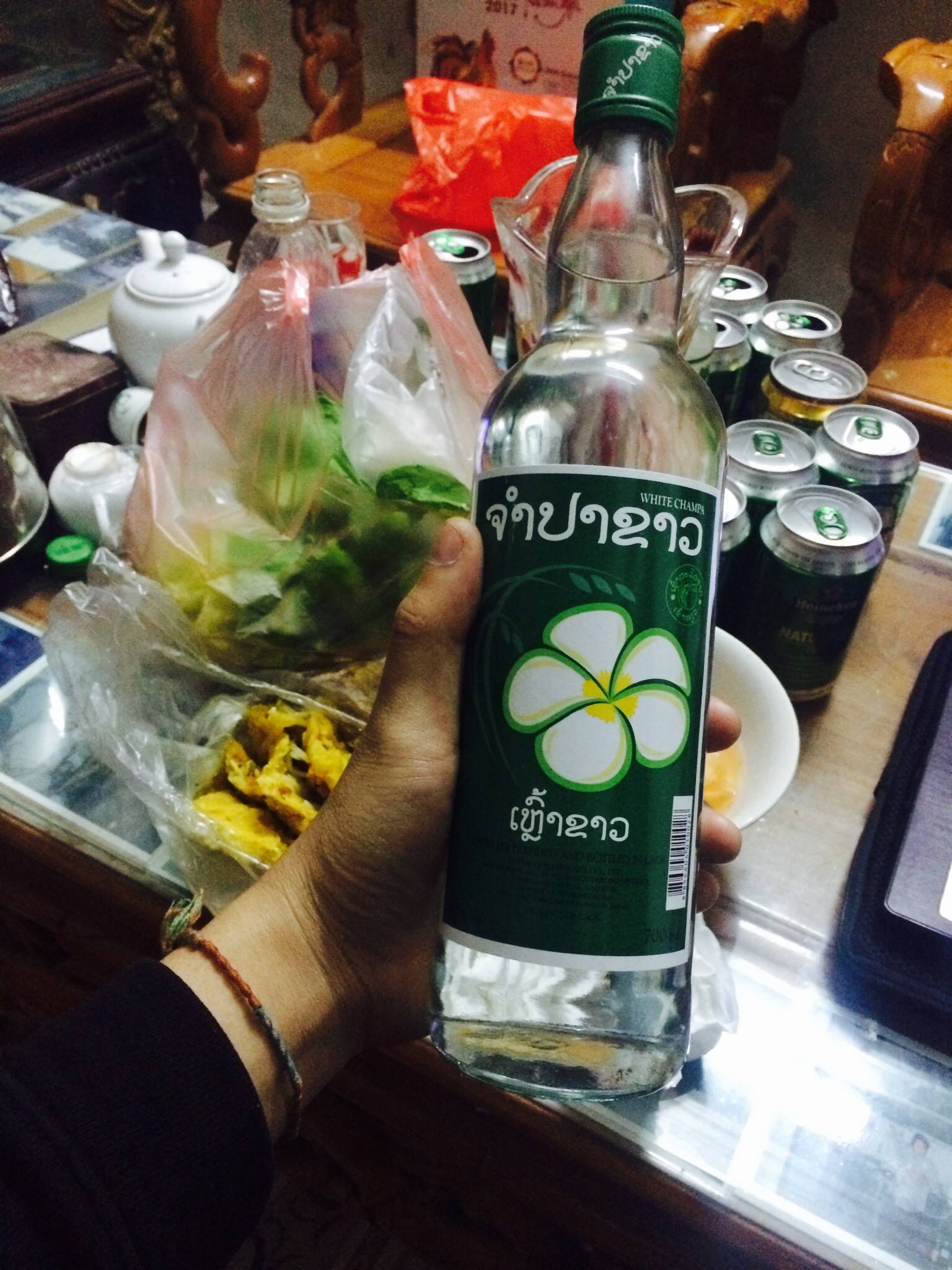 List đồ nhắm ngon khi uống rượu hoa Lào