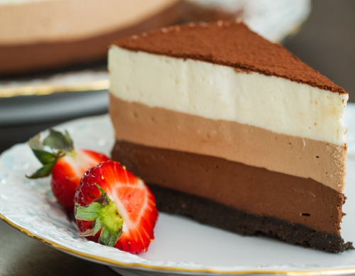 Cách làm bánh chocolate mousse thơm ngậy