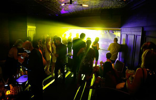         Cacao được sử dụng như một loại ma túy (ma túy lành mạnh)